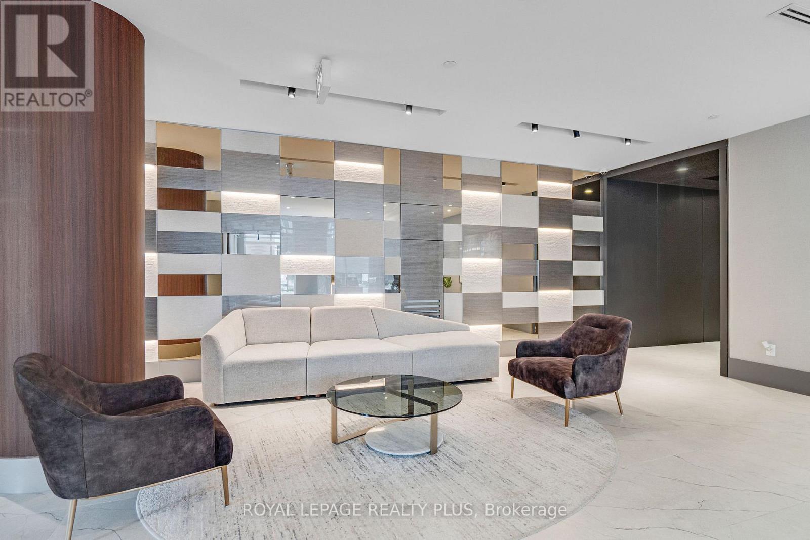 233 - 55 Duke Street W, Kitchener, Ontario N2H 0C9 - Photo 6 - X12569330