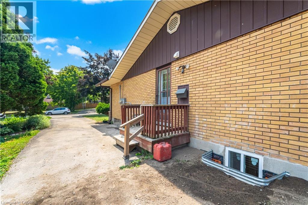 214 Forest Hill Drive Unit# Lower, Kitchener, Ontario  N2M 4G3 - Photo 18 - 40789966