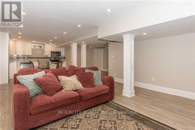 43 Crew Crescent, Vaughan, Ontario  L6A 3E9 - Photo 15 - N12569366