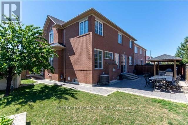 43 Crew Crescent, Vaughan, Ontario  L6A 3E9 - Photo 20 - N12569366