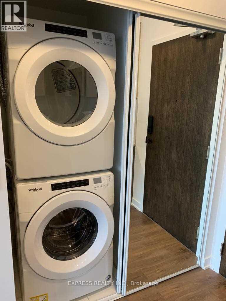 225 - 100 Eagle Rock Way, Vaughan, Ontario  L6A 5B9 - Photo 11 - N12569378