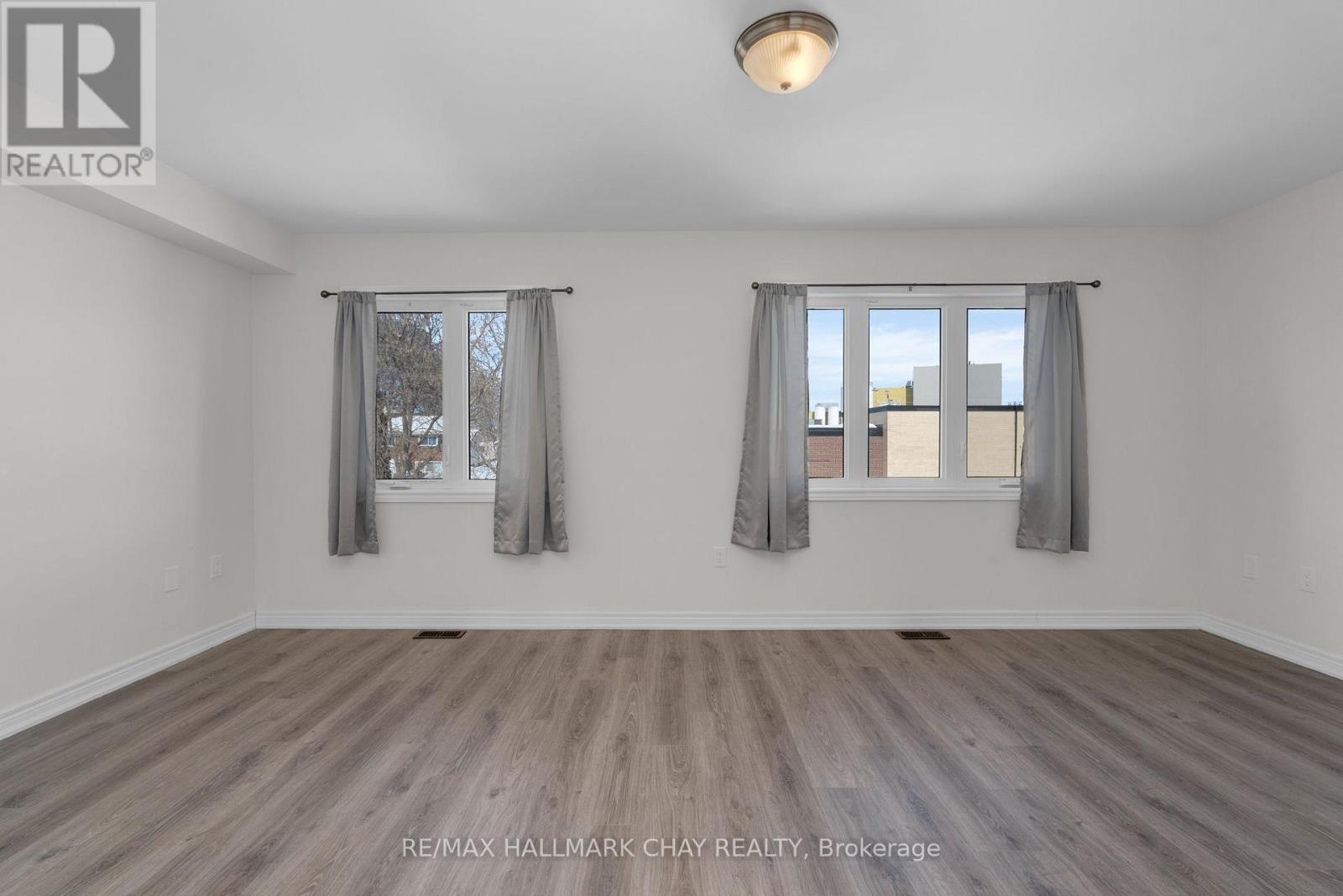 24 Churchlea Mews, Orillia, Ontario L3V 8K9 - Photo 23 - S12569348