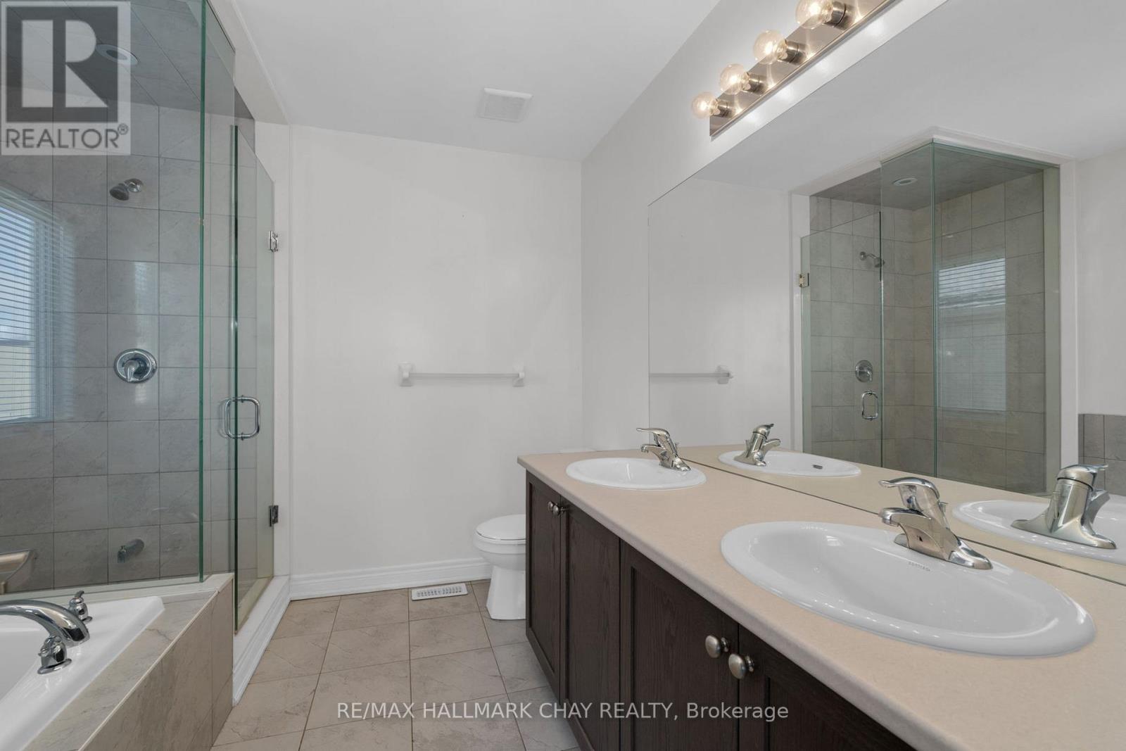 24 Churchlea Mews, Orillia, Ontario L3V 8K9 - Photo 25 - S12569348