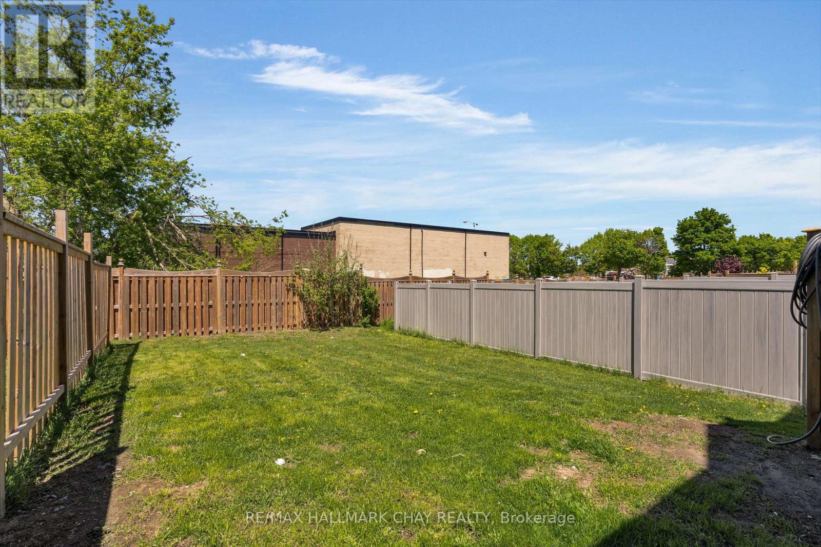 24 Churchlea Mews, Orillia, Ontario L3V 8K9 - Photo 29 - S12569348