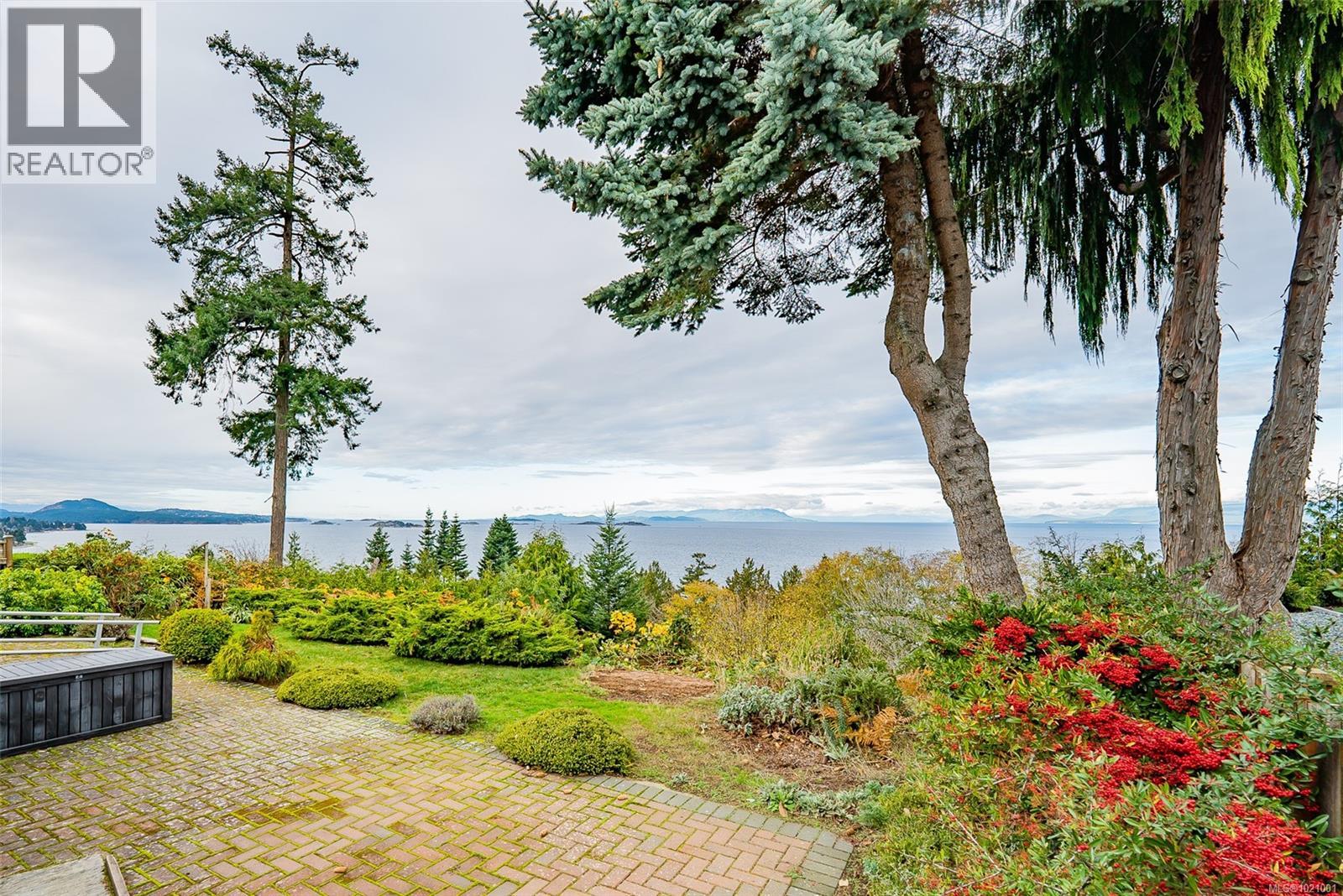 6324 Icarus Dr, Nanaimo, British Columbia