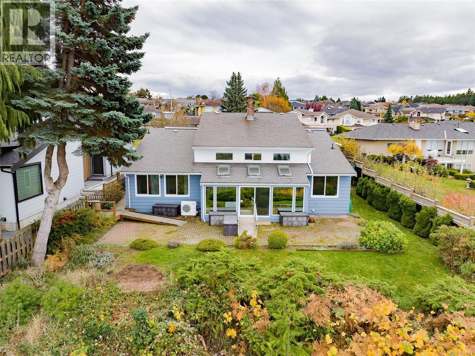 6324 Icarus Dr, Nanaimo, British Columbia  V9V 1B5 - Photo 2 - 1021001