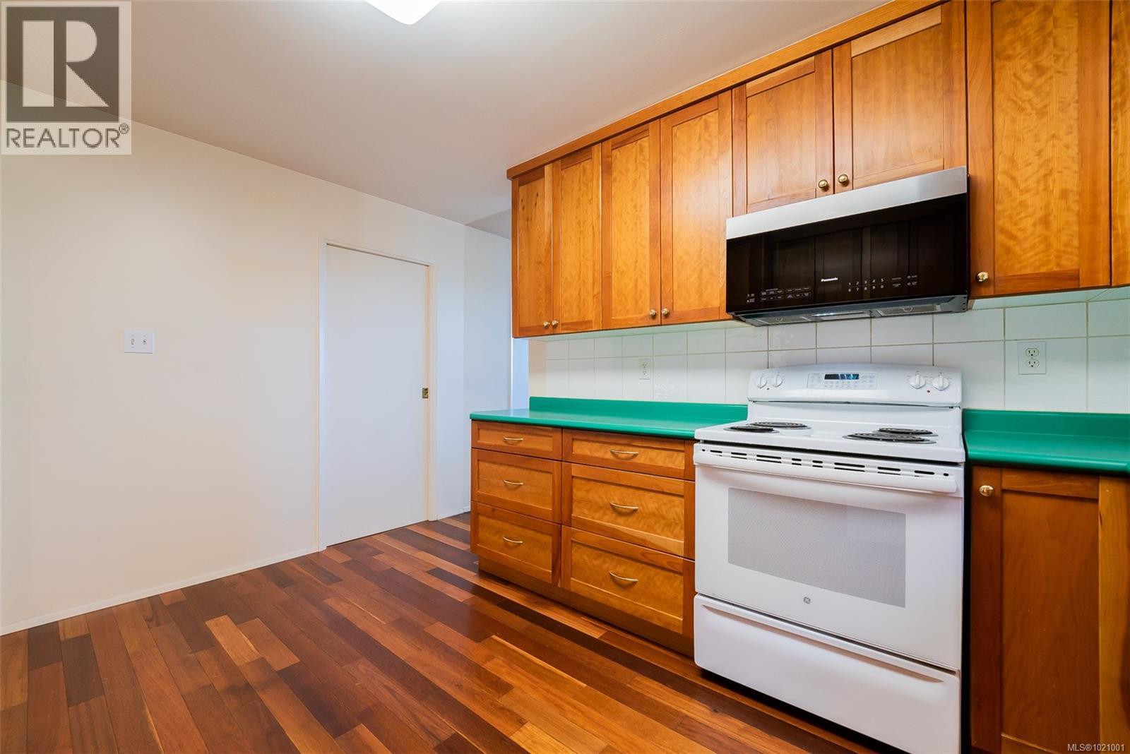 6324 Icarus Dr, Nanaimo, British Columbia  V9V 1B5 - Photo 37 - 1021001