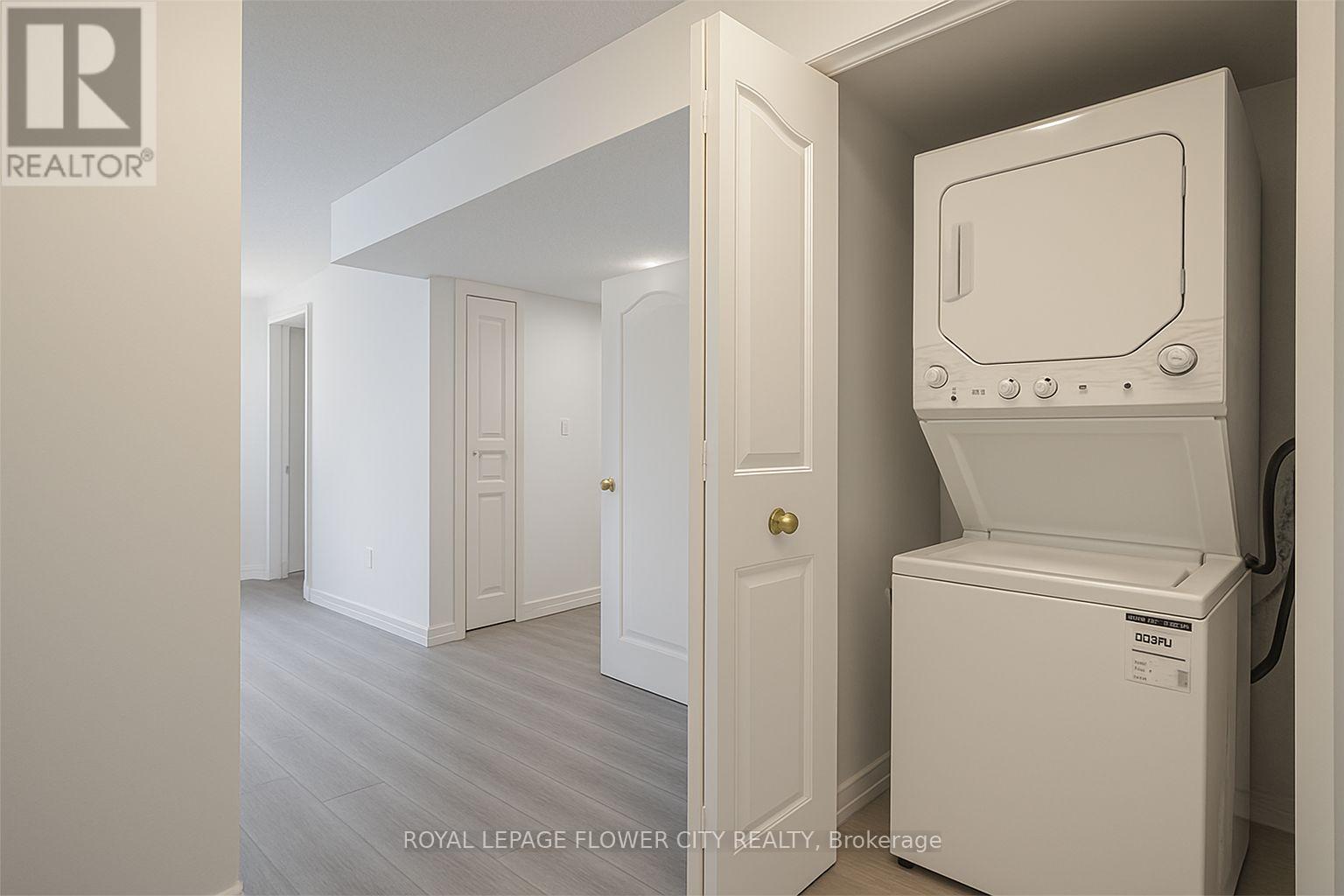 58 Carrington Place, Guelph, Ontario  N1G 5C3 - Photo 9 - X12569352