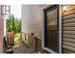 58 CARRINGTON PLACE, Guelph, Ontario