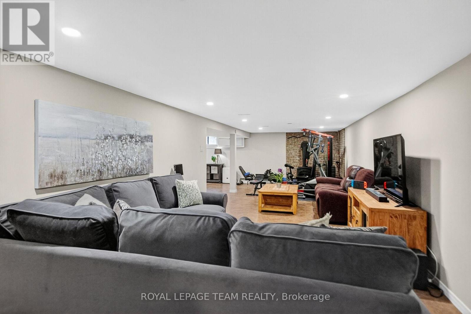 401 Clothier Street W, North Grenville, Ontario  K0G 1J0 - Photo 24 - X12569408