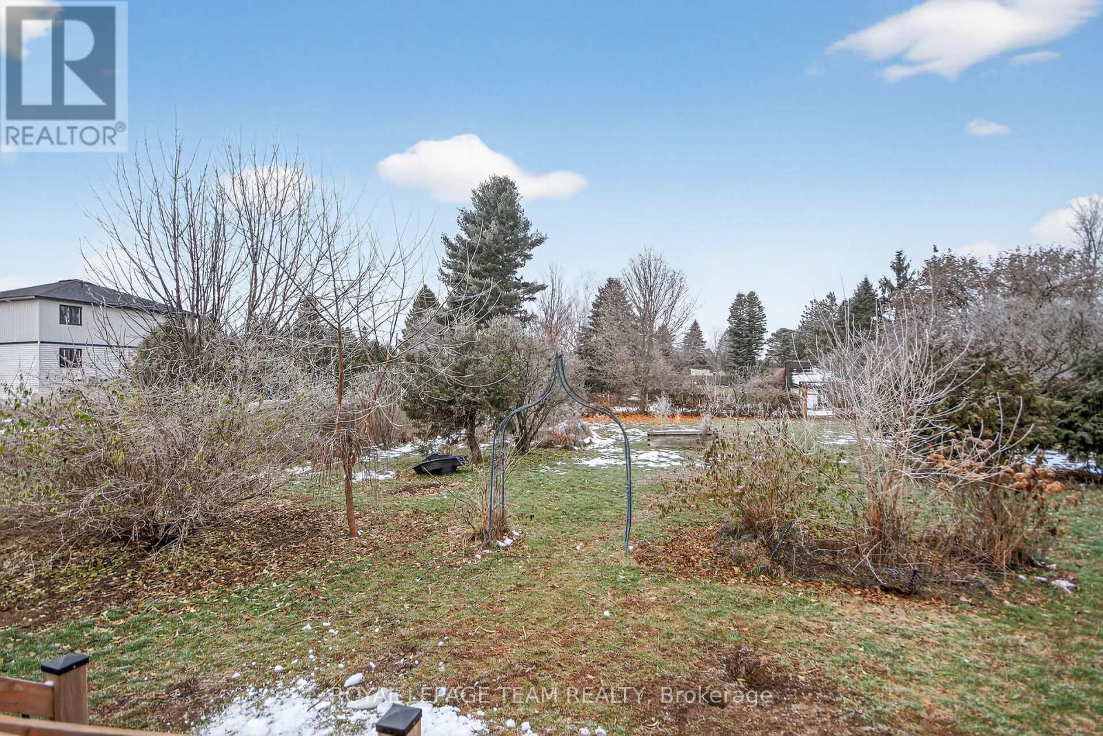 401 Clothier Street W, North Grenville, Ontario  K0G 1J0 - Photo 37 - X12569408