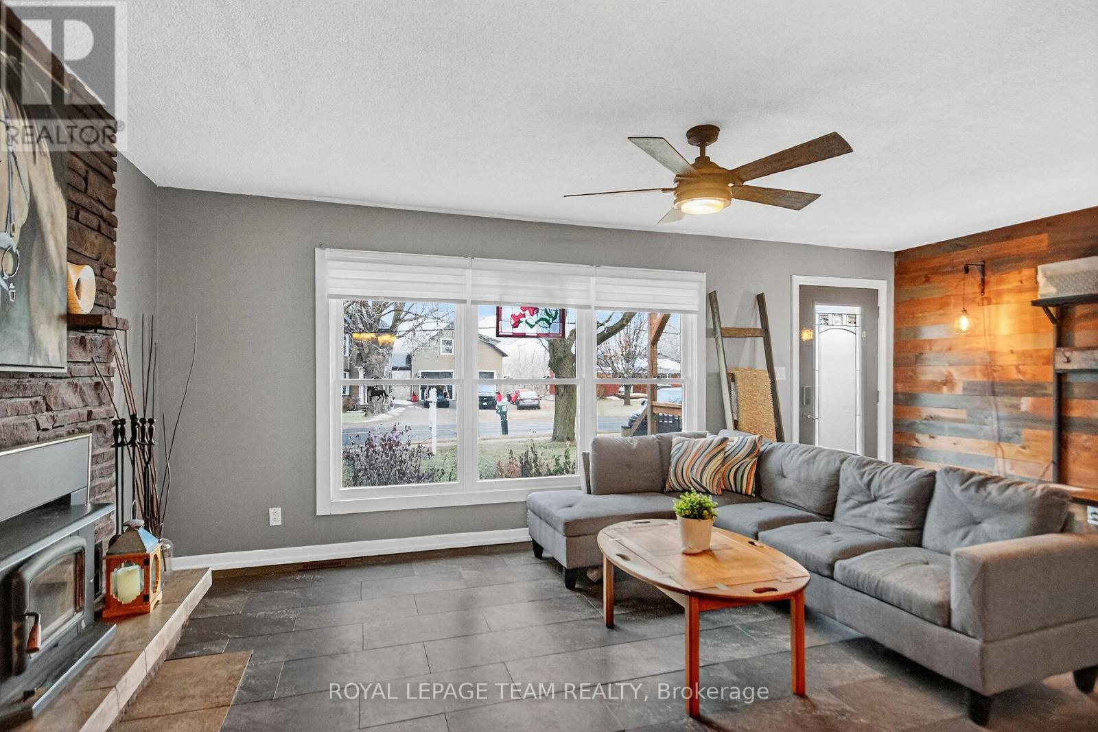 401 Clothier Street W, North Grenville, Ontario  K0G 1J0 - Photo 8 - X12569408