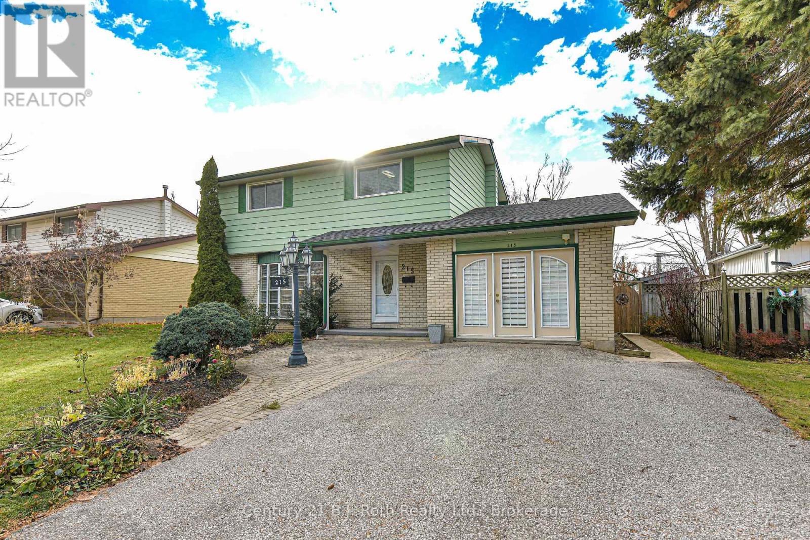 215 Park Street, Orillia, Ontario  L3V 5V7 - Photo 10 - S12569406