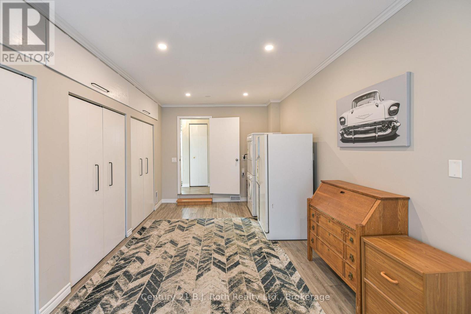 215 Park Street, Orillia, Ontario  L3V 5V7 - Photo 24 - S12569406