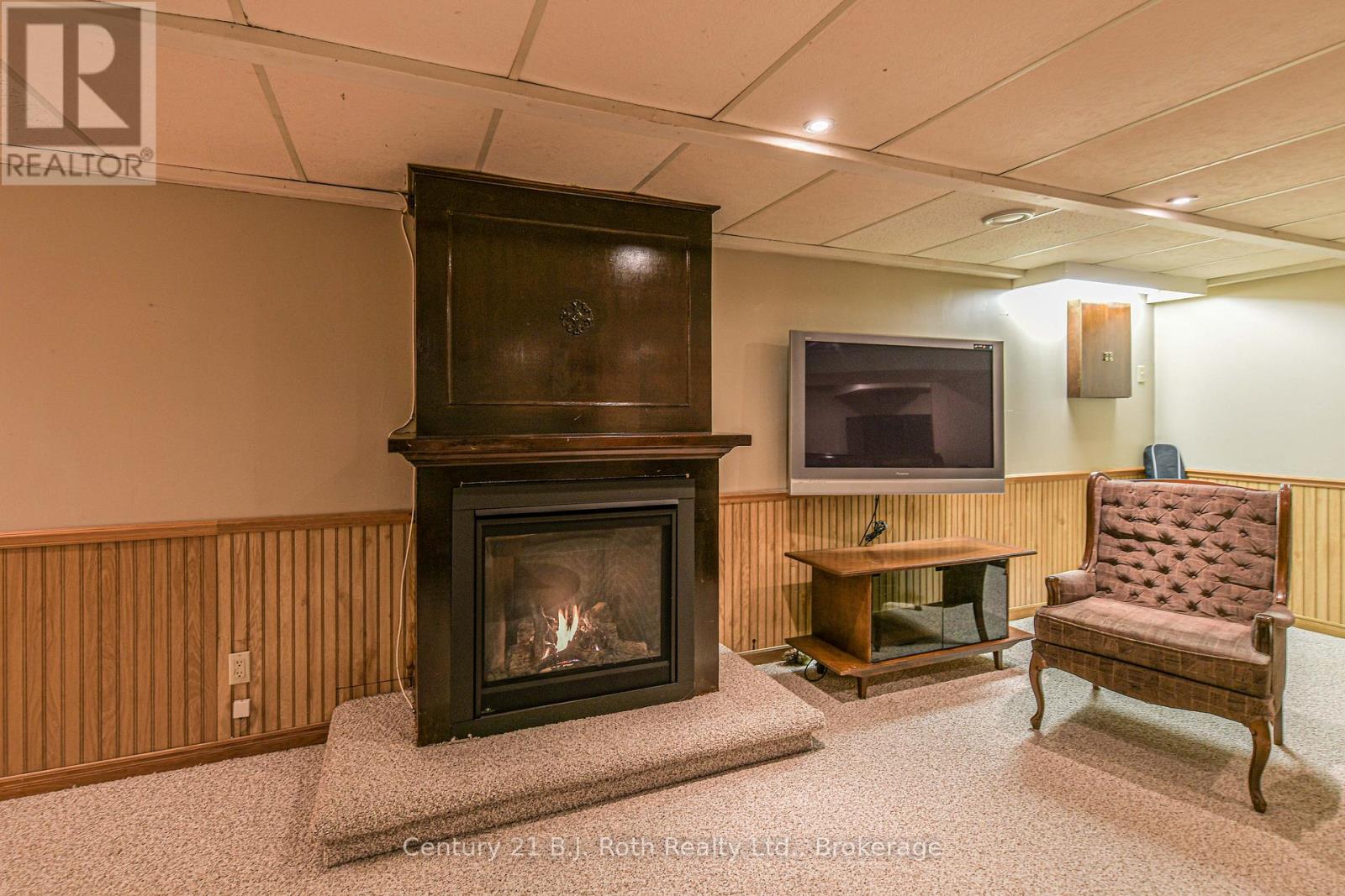 215 Park Street, Orillia, Ontario  L3V 5V7 - Photo 38 - S12569406