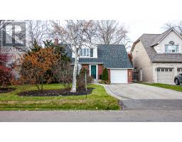 44 ROBIN HOOD ROAD, Toronto, Ontario