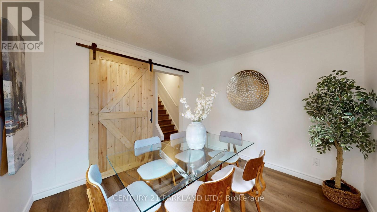 737 Manning Avenue, Toronto, Ontario  M6G 2W5 - Photo 15 - C12569434