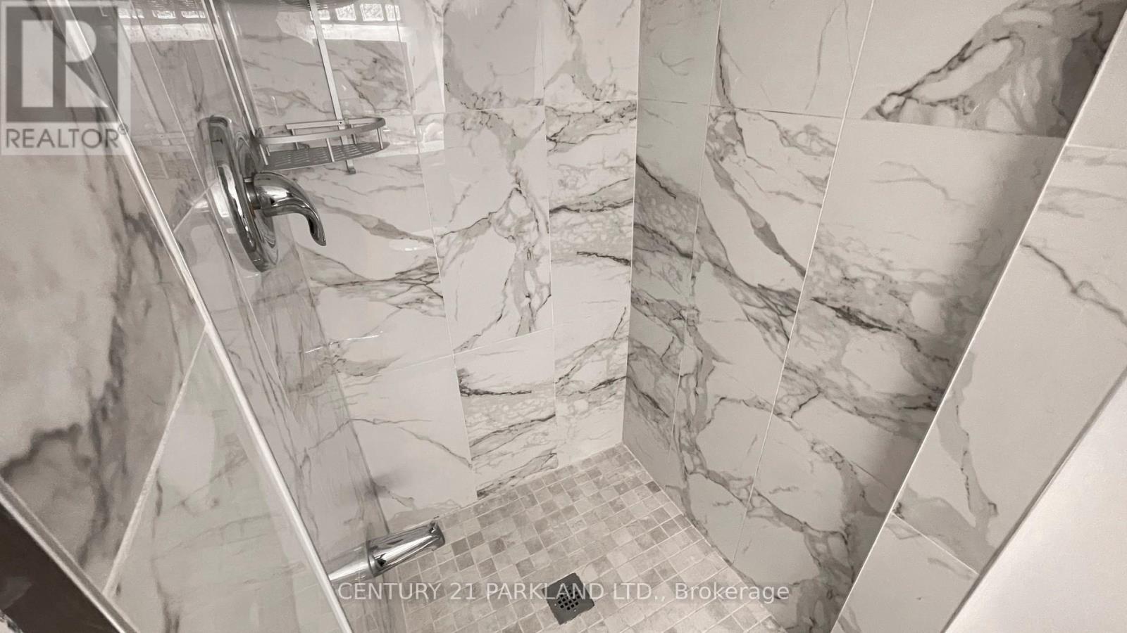 737 Manning Avenue, Toronto, Ontario  M6G 2W5 - Photo 32 - C12569434