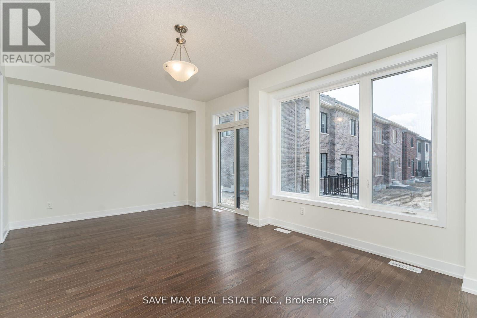 1082 Thompson Drive, Oshawa, Ontario  L1L 0V5 - Photo 11 - E12569398