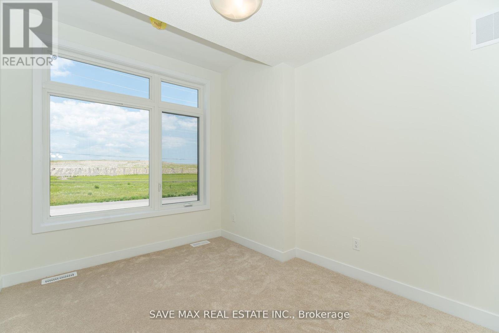 1082 Thompson Drive, Oshawa, Ontario  L1L 0V5 - Photo 15 - E12569398