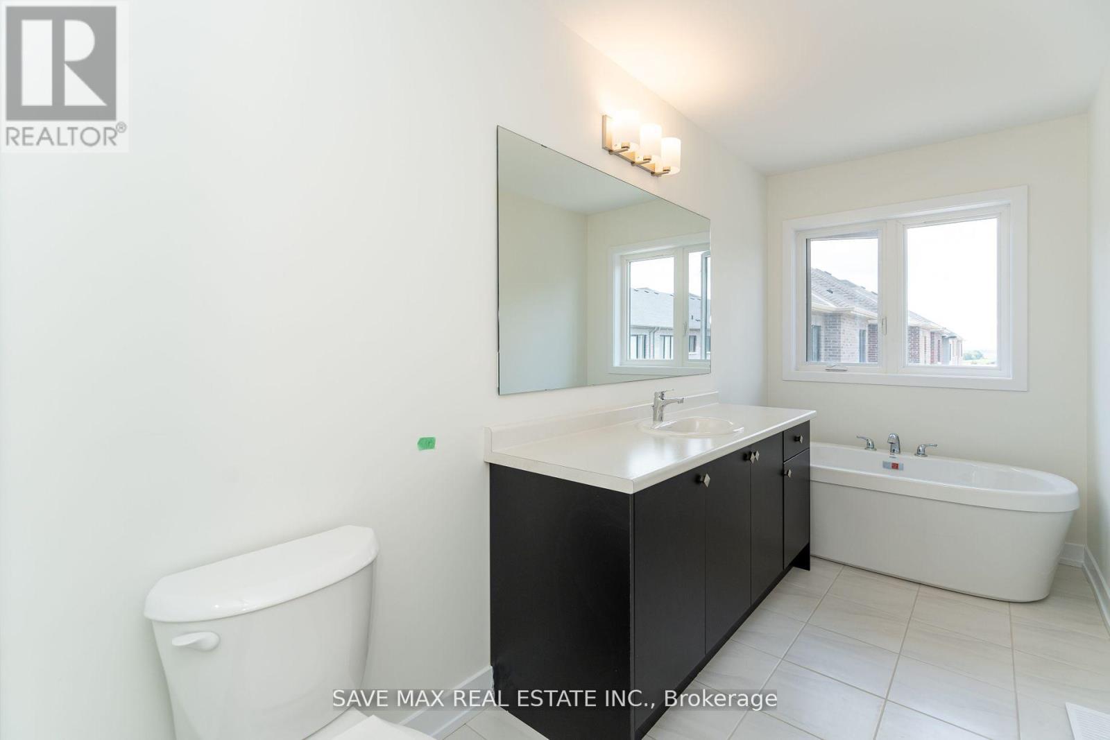 1082 Thompson Drive, Oshawa, Ontario  L1L 0V5 - Photo 22 - E12569398