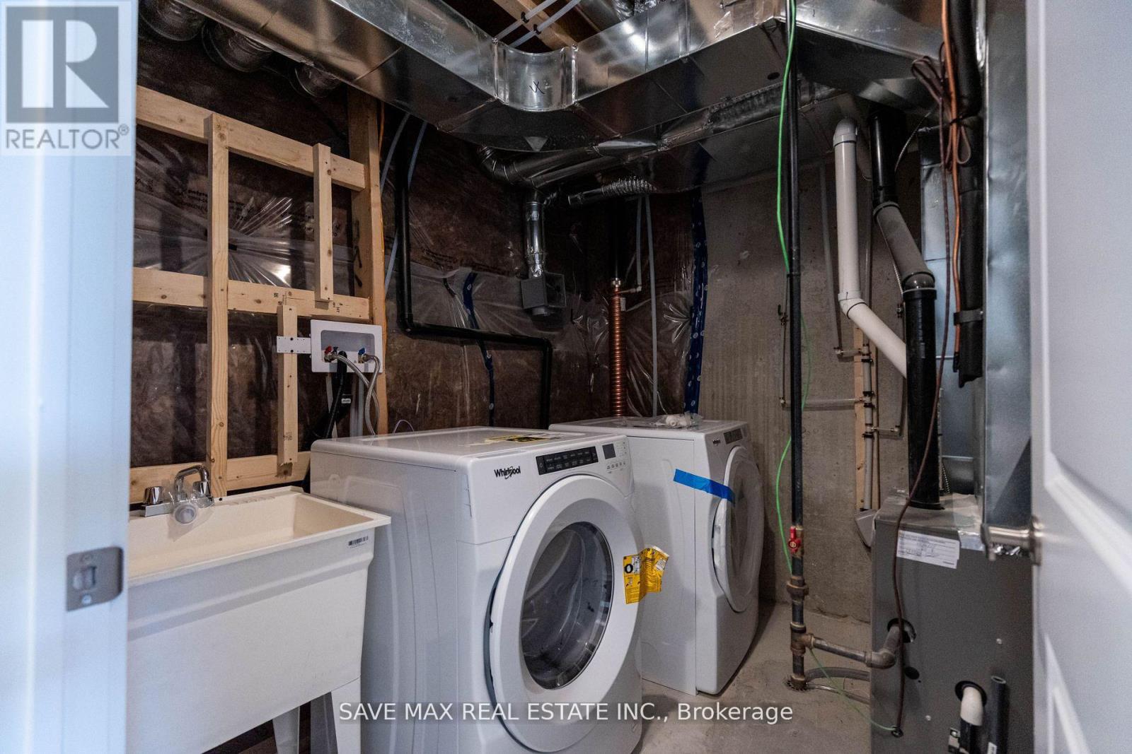 1082 Thompson Drive, Oshawa, Ontario  L1L 0V5 - Photo 25 - E12569398