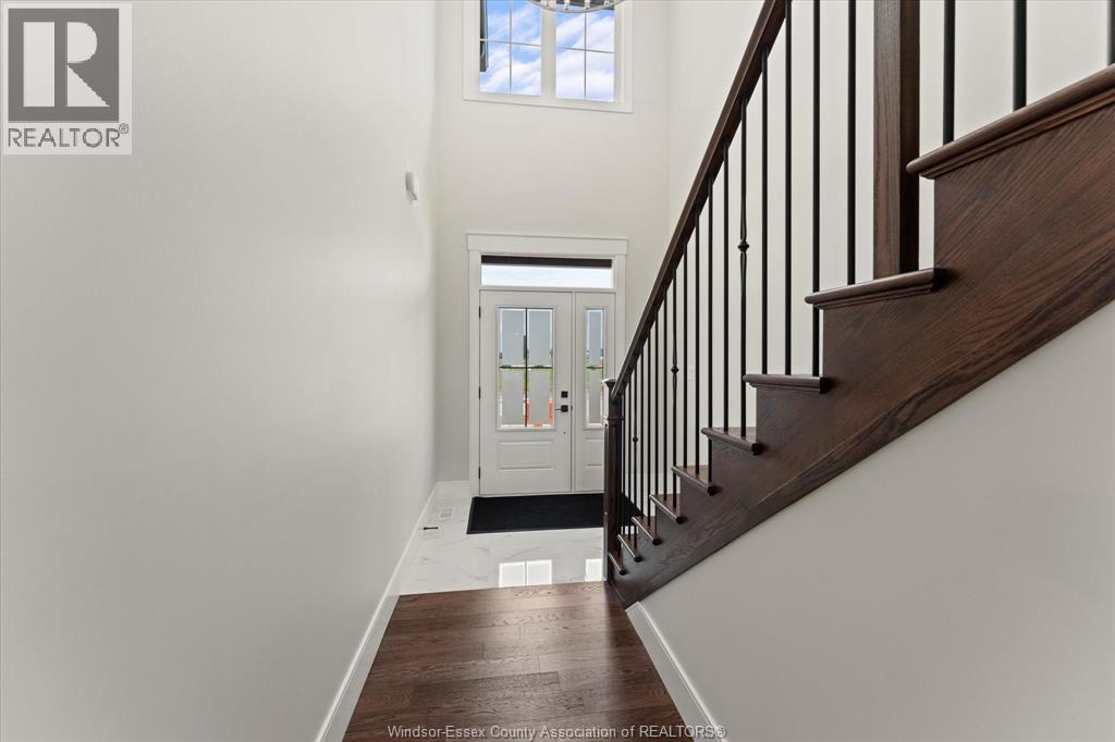 5188 Talia Trail, Tecumseh, Ontario  N0R 1K0 - Photo 4 - 25020727