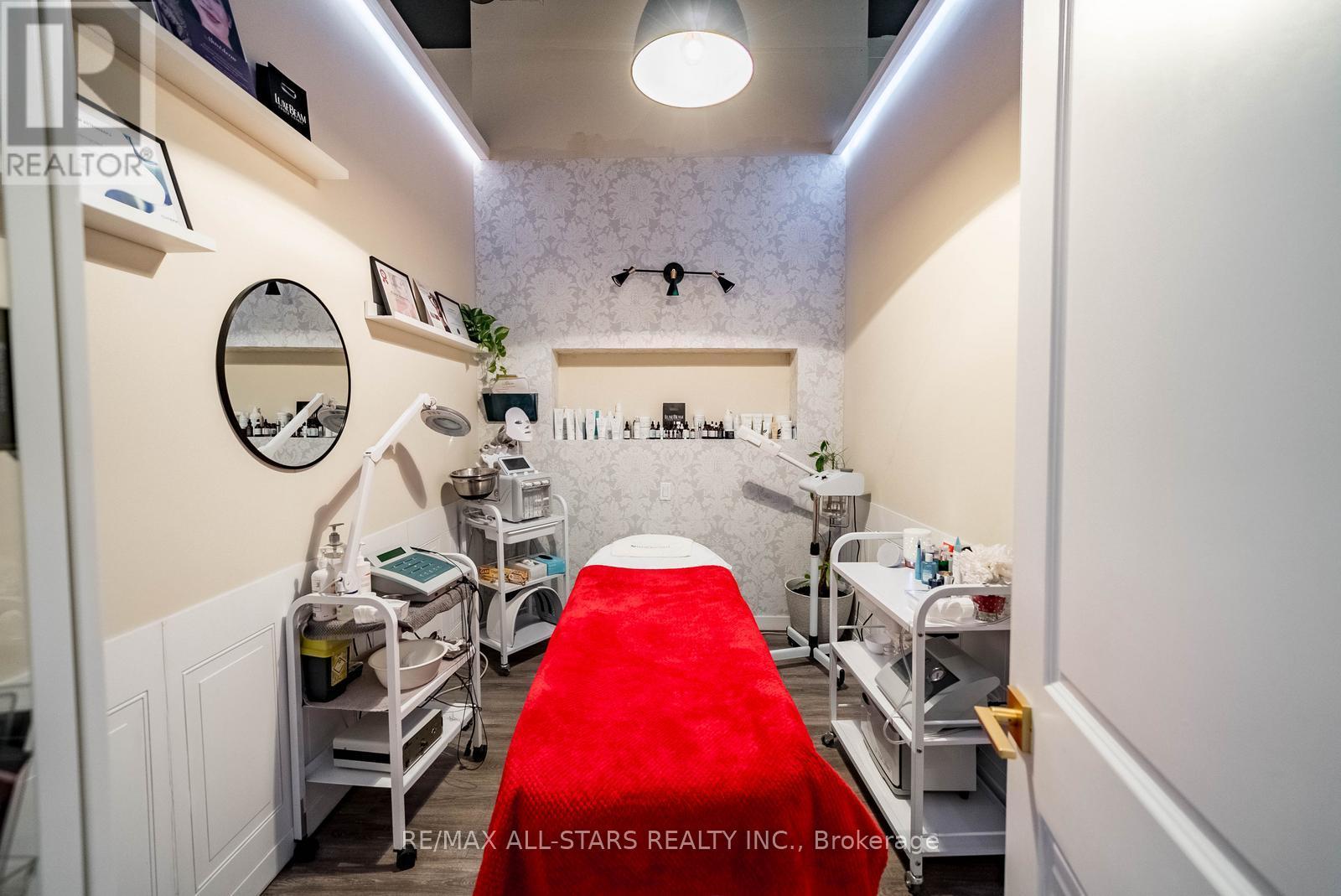 35 - 86 Ringwood Drive, Whitchurch-Stouffville, Ontario  L4A 1C3 - Photo 13 - N12569412