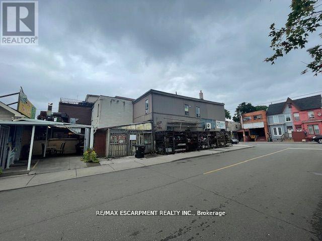 673 Gerrard Street E, Toronto, Ontario  M4M 1Y2 - Photo 9 - E12347637