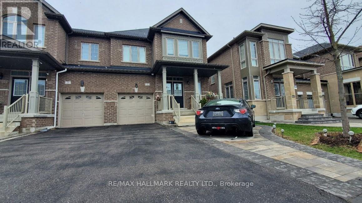 #MAIN&2ND - 19 CHOUINARD WAY, Aurora, Ontario