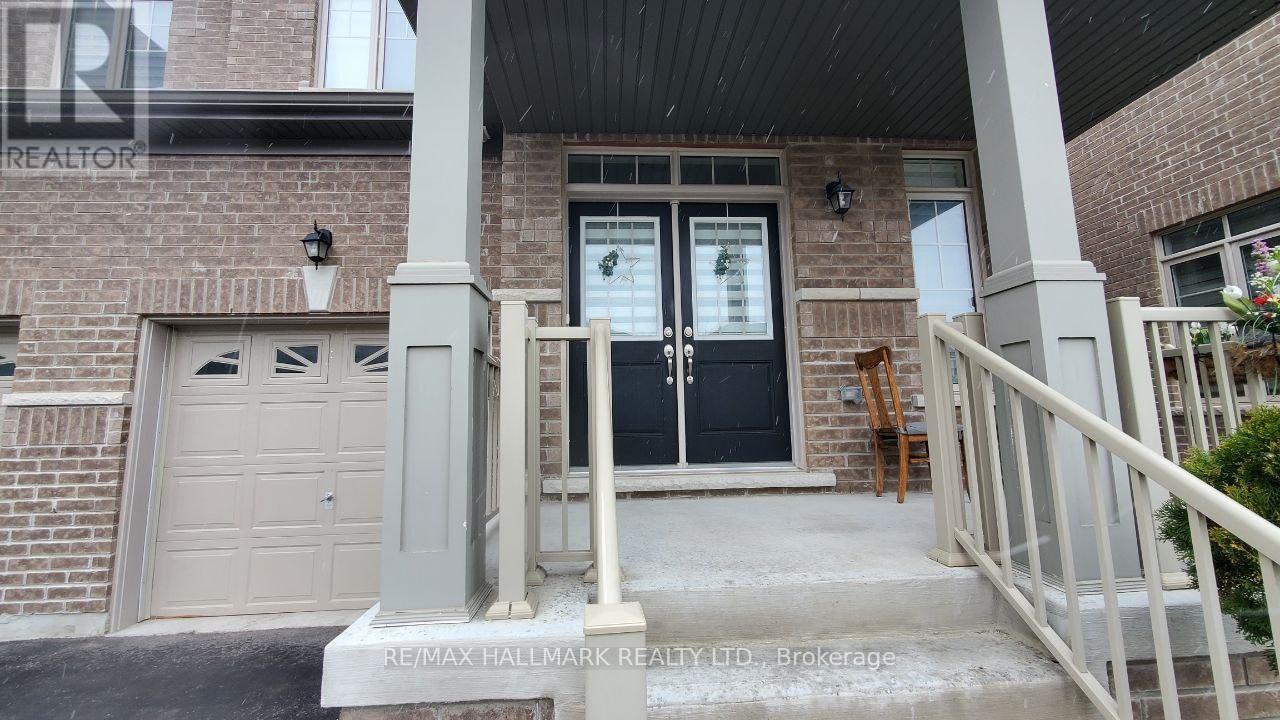 #main&2nd - 19 Chouinard Way, Aurora, Ontario  L4G 0V9 - Photo 2 - N12496308