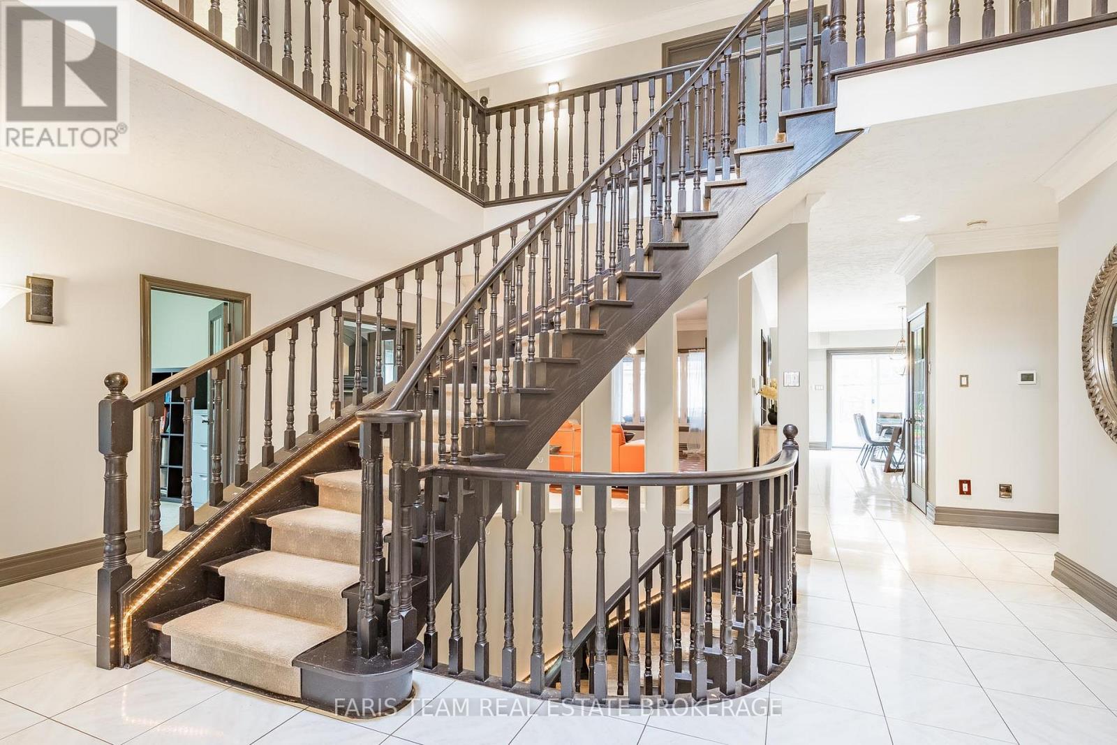 1762 Wilkinson Street, Innisfil, Ontario  L9S 1X3 - Photo 6 - N12566174