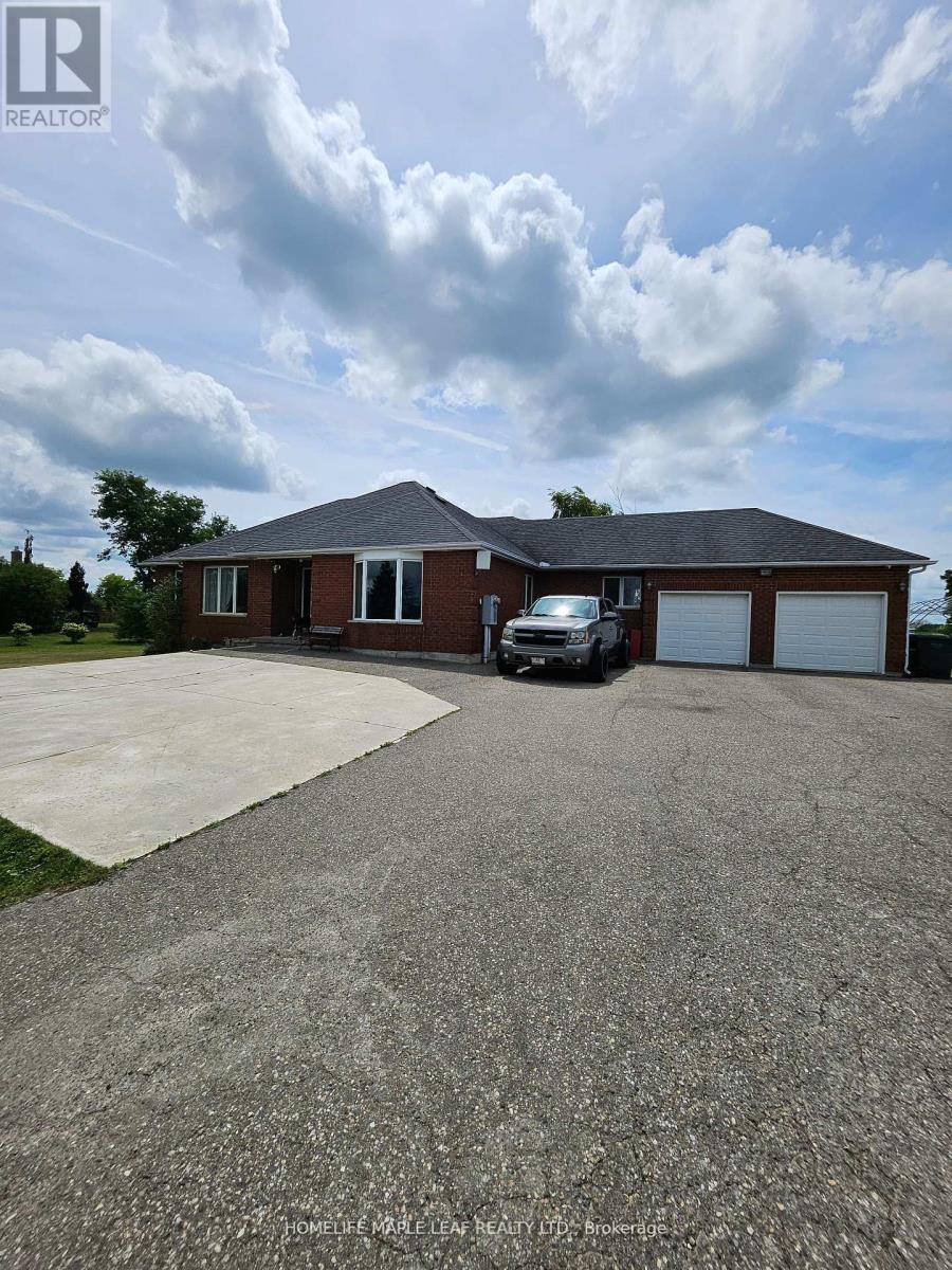 13608 Torbram Road W, Caledon, Ontario  L7C 2S9 - Photo 2 - W12569418