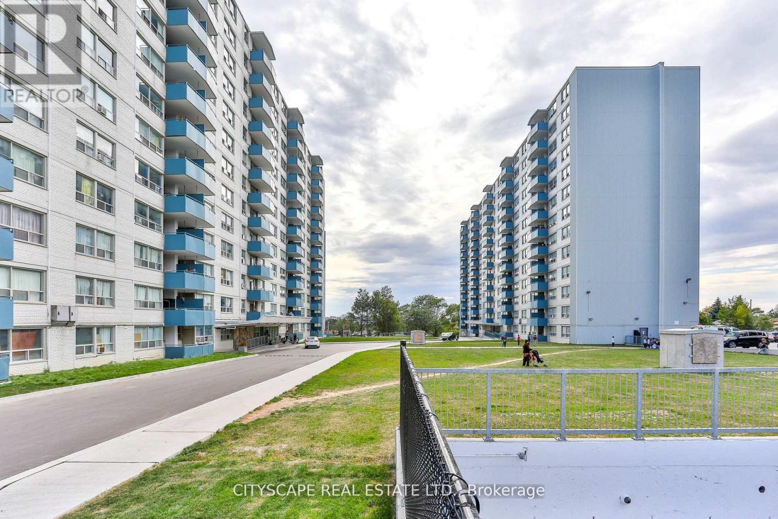 616 - 1442 Lawrence Avenue W, Toronto, Ontario  M6L 1B2 - Photo 19 - W12569432