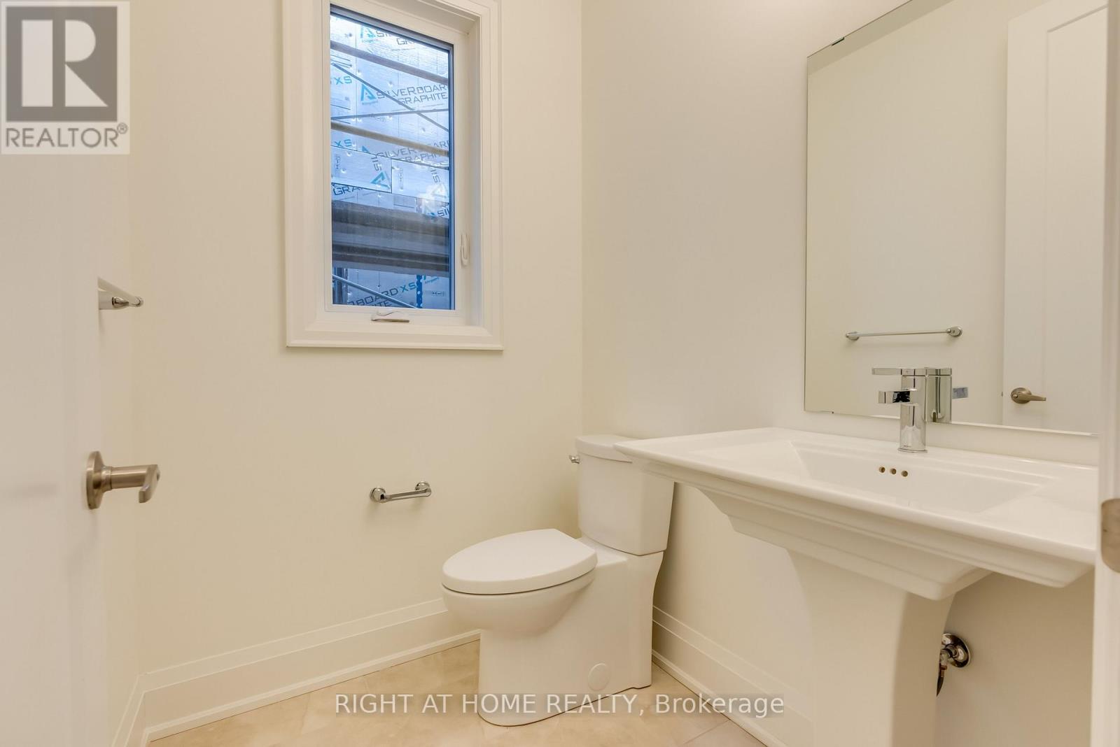 3319 Taha Gardens, Oakville, Ontario  L6M 5R9 - Photo 16 - W12569438