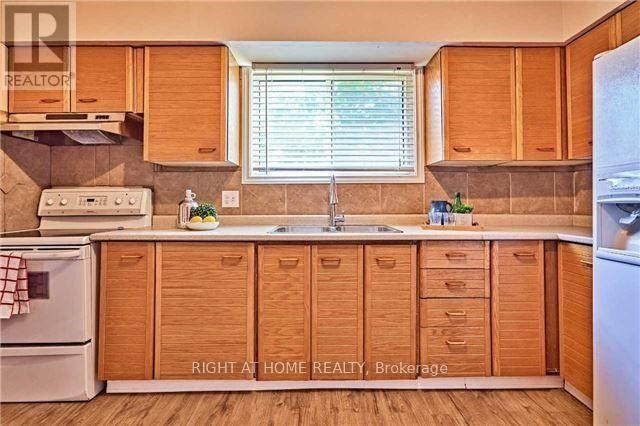 702 Brock Street S, Whitby, Ontario  L1N 4L2 - Photo 13 - E12566556