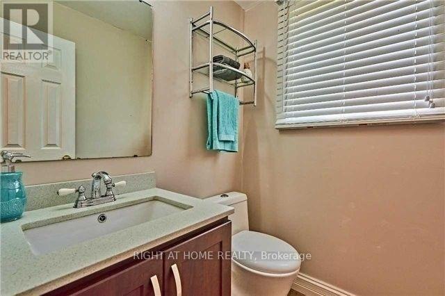 702 Brock Street S, Whitby, Ontario  L1N 4L2 - Photo 15 - E12566556