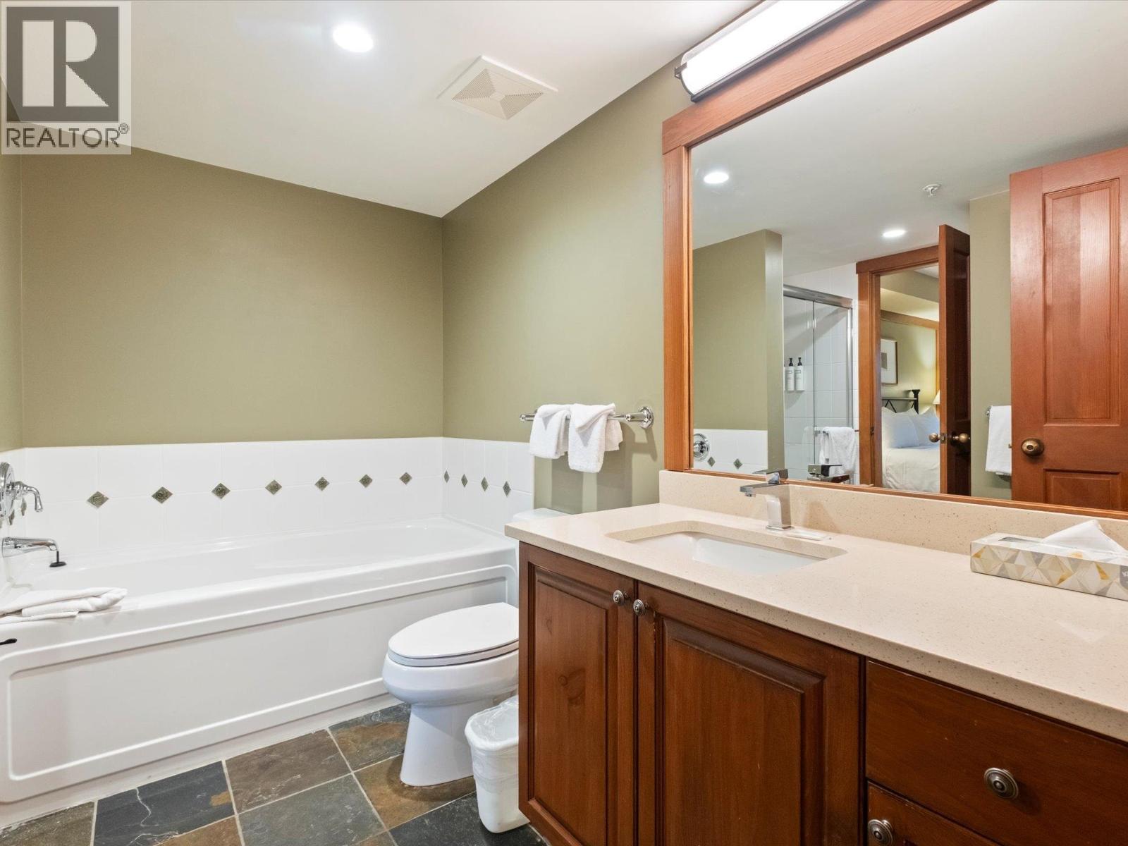 412g3 4653 Blackcomb Way, Whistler, British Columbia  V8E 0Y9 - Photo 11 - R3069464