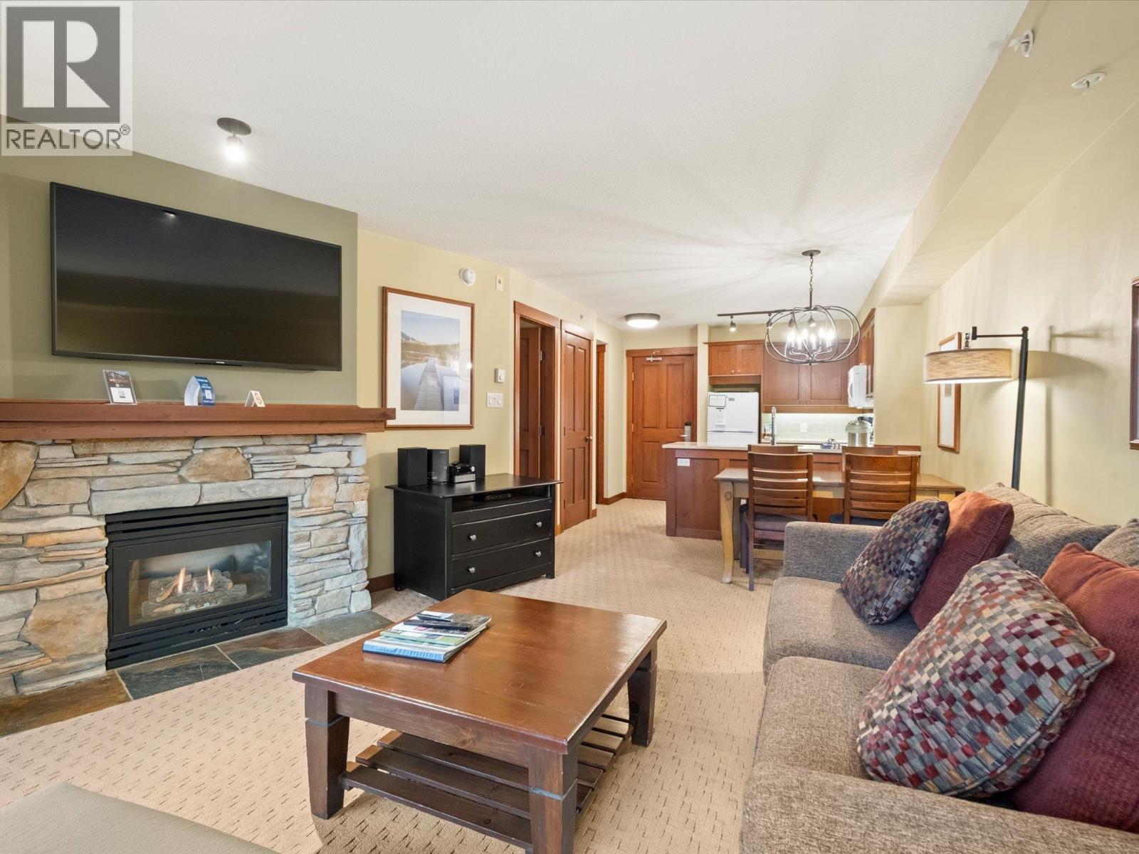 412g3 4653 Blackcomb Way, Whistler, British Columbia  V8E 0Y9 - Photo 3 - R3069464