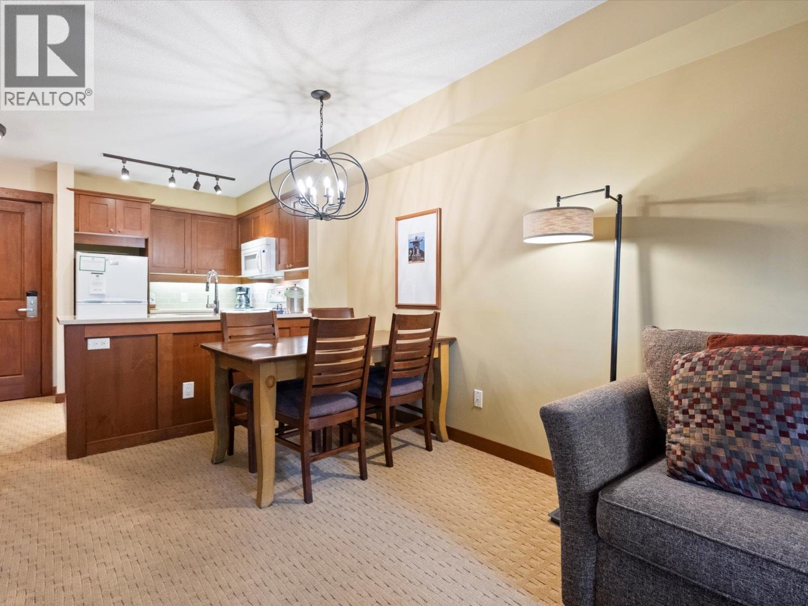 412g3 4653 Blackcomb Way, Whistler, British Columbia  V8E 0Y9 - Photo 4 - R3069464