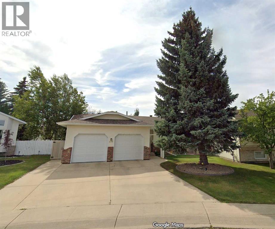 108 Dunham Close, Red Deer, Alberta  T4R 2J2 - Photo 1 - A2272210