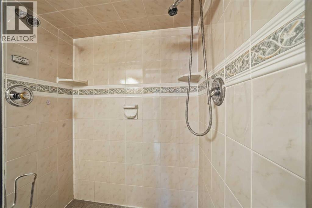 108 Dunham Close, Red Deer, Alberta  T4R 2J2 - Photo 26 - A2272210