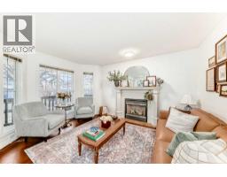 18 Crystal Shores Road Crystal Shores