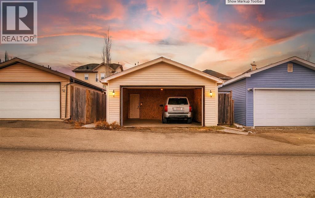 18 Crystal Shores Road, Okotoks, Alberta  T1S 2C6 - Photo 38 - A2272045