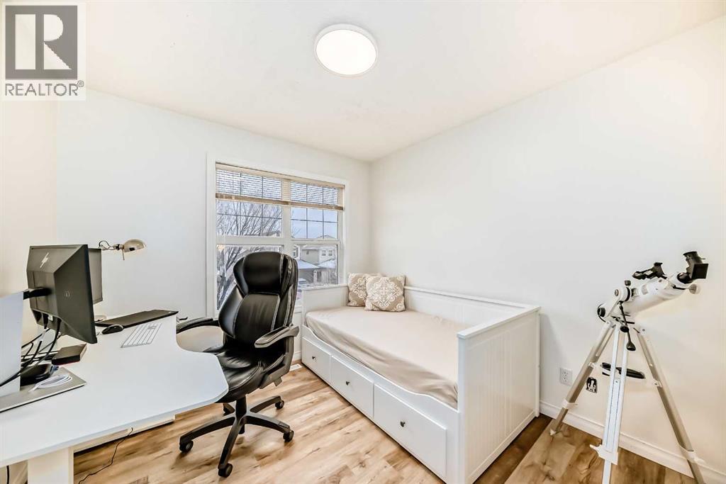 18 Crystal Shores Road, Okotoks, Alberta  T1S 2C6 - Photo 27 - A2272045