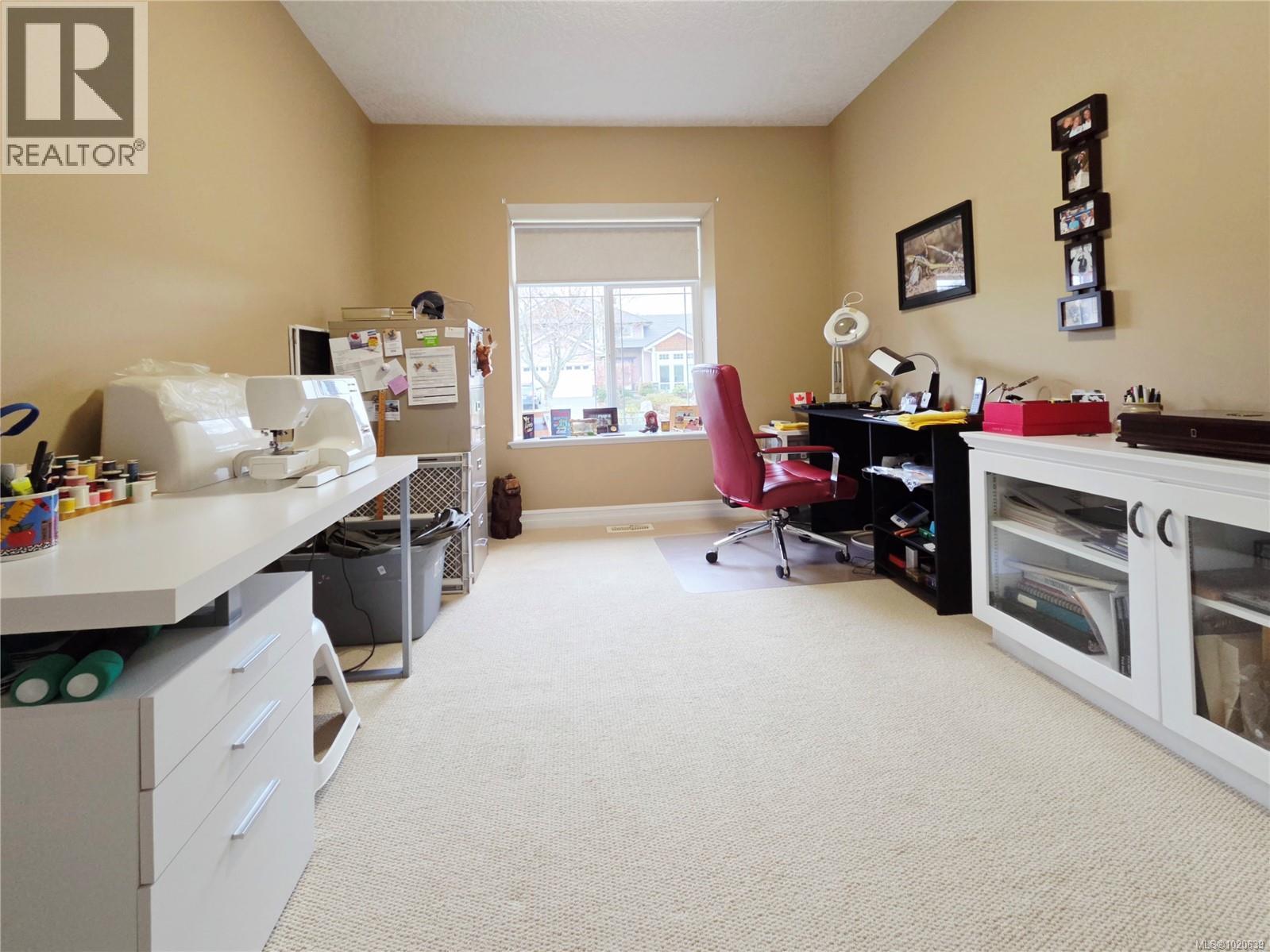 2040 Sussex Dr, Courtenay, British Columbia  V9N 3R3 - Photo 36 - 1020639