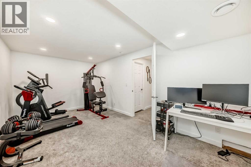 18 Crystal Shores Road, Okotoks, Alberta  T1S 2C6 - Photo 34 - A2272045