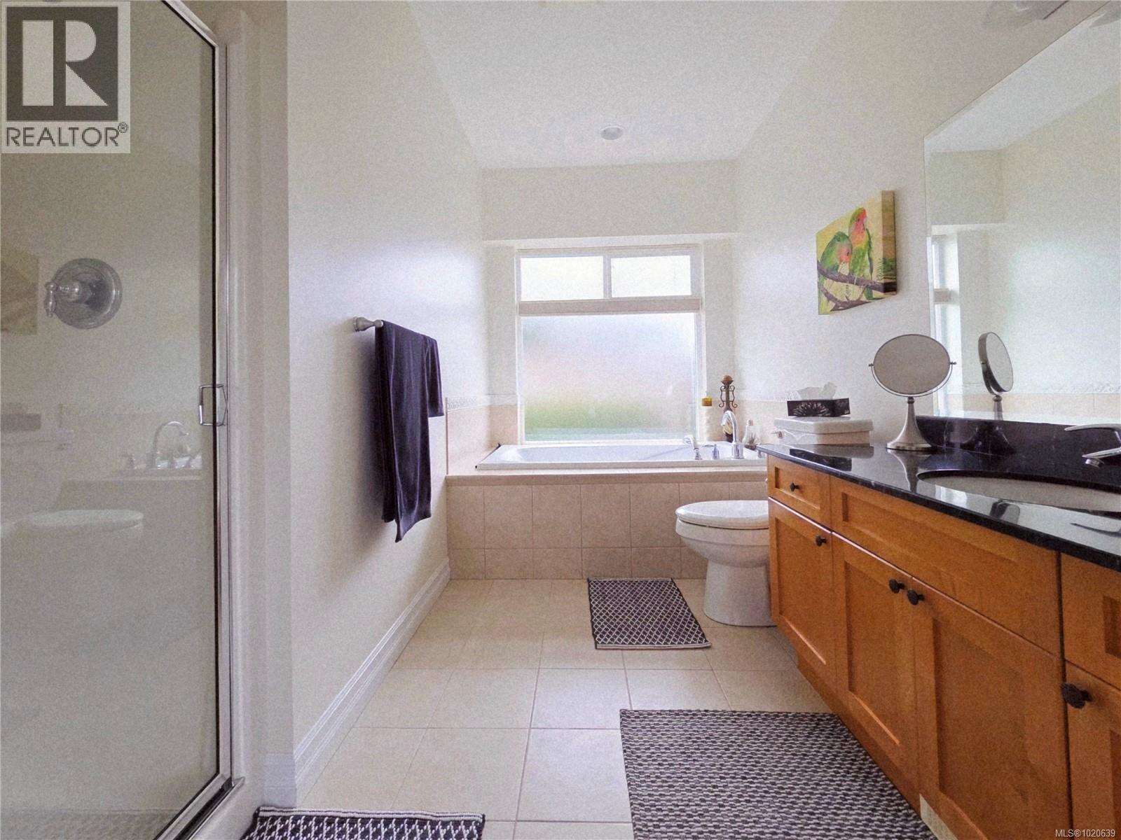 2040 Sussex Dr, Courtenay, British Columbia  V9N 3R3 - Photo 24 - 1020639