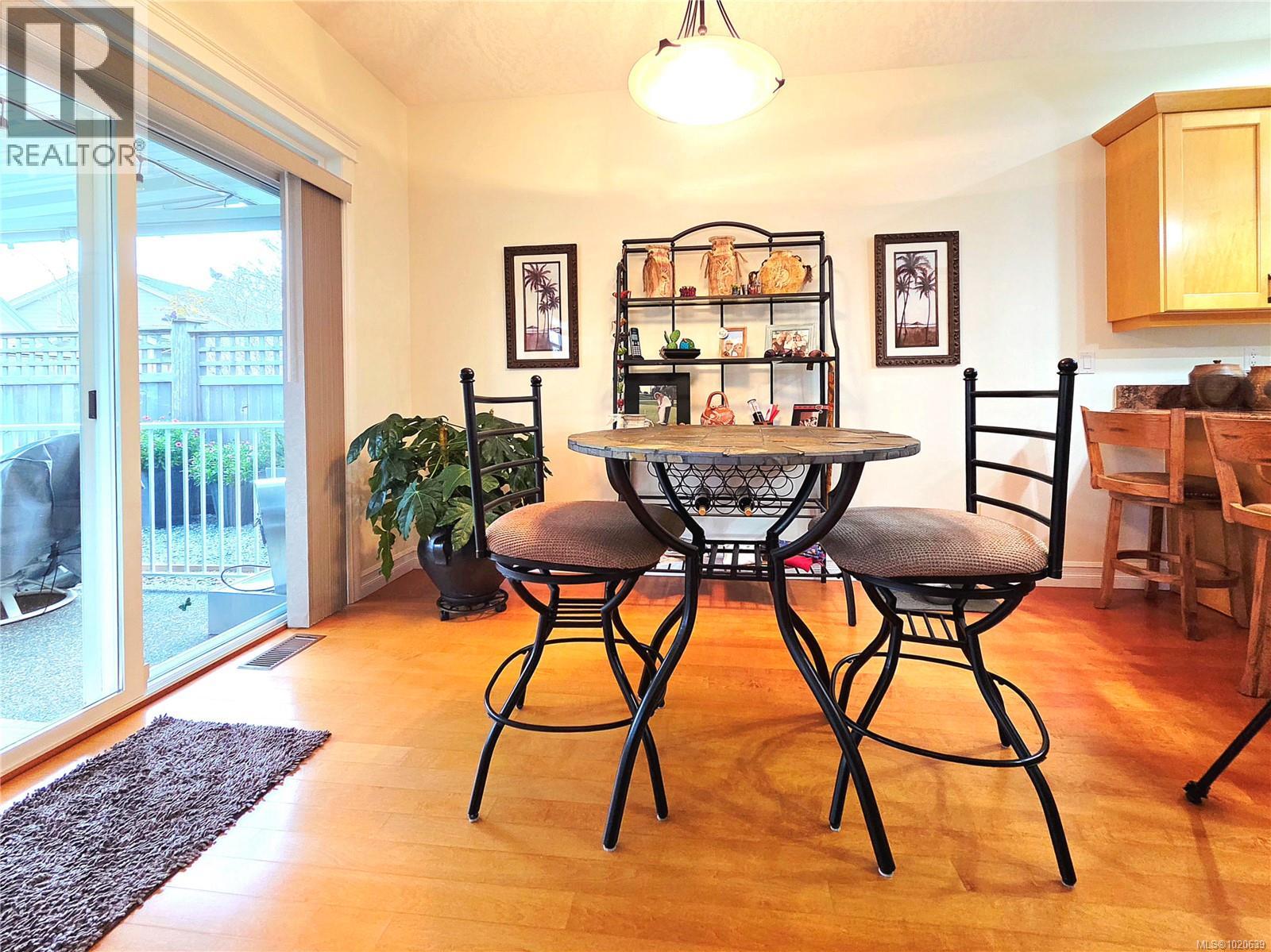 2040 Sussex Dr, Courtenay, British Columbia  V9N 3R3 - Photo 17 - 1020639