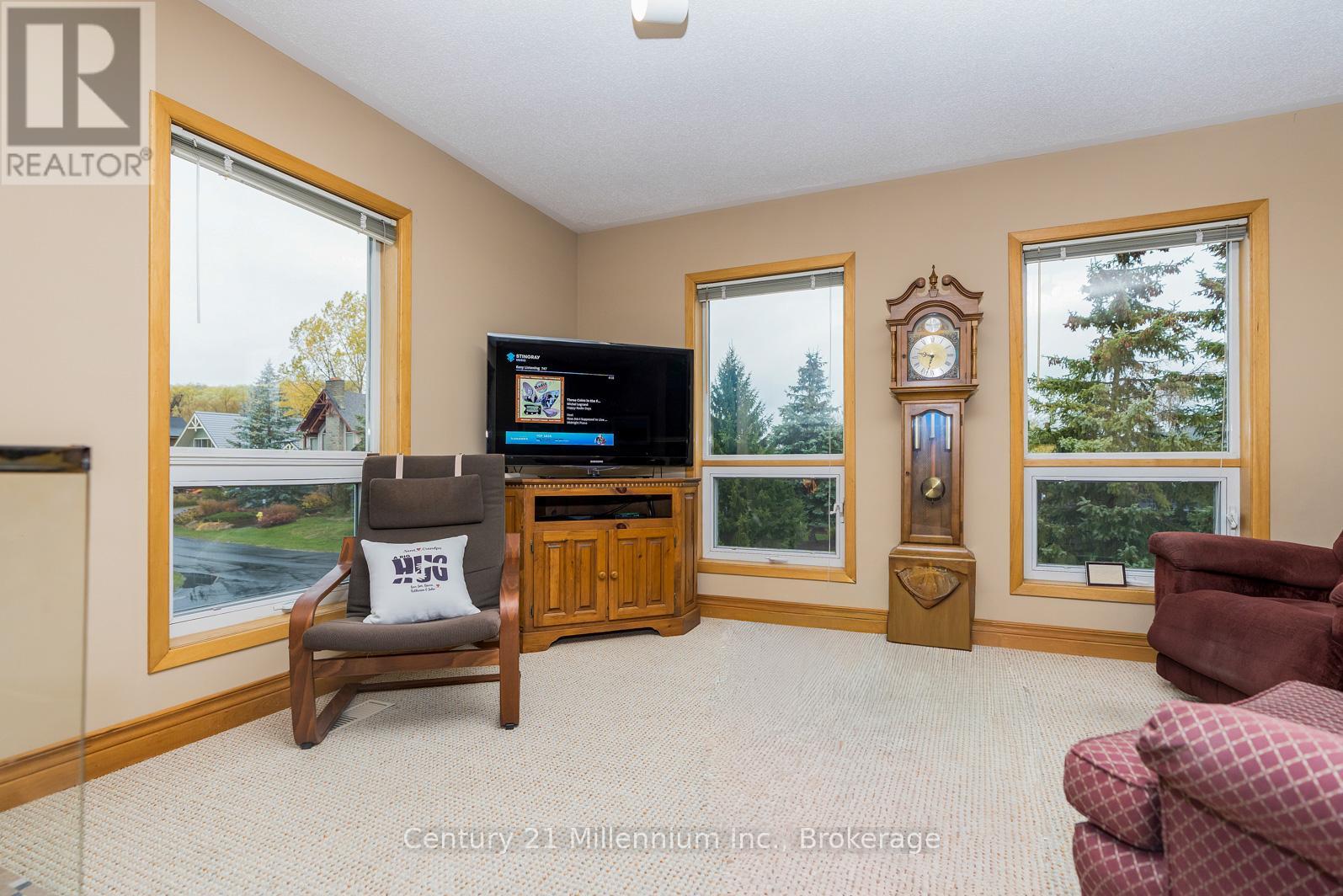 130 Pioneer Lane, Blue Mountains, Ontario  L9Y 0M7 - Photo 12 - X12516094